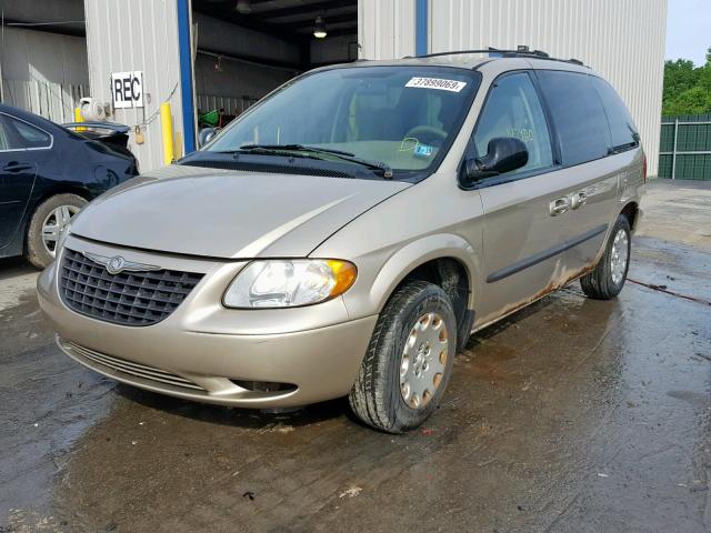 1C4GJ45RX3B287432 - 2003 CHRYSLER VOYAGER LX GOLD photo 2