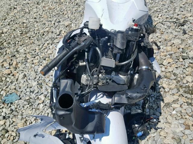 JKBZXNE14DA011056 - 2013 KAWASAKI ZX1400 E WHITE photo 10