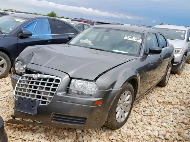 2C3KA43R48H164290 - 2008 CHRYSLER 300 LX GRAY photo 2