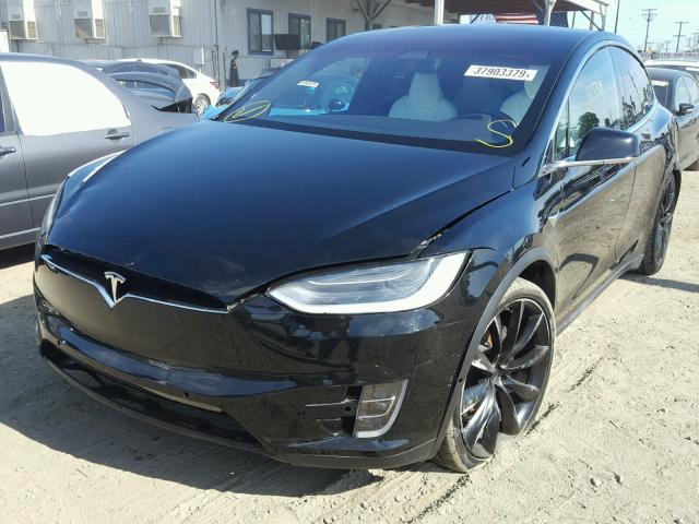 5YJXCBE22HF051282 - 2017 TESLA MODEL X BLACK photo 2