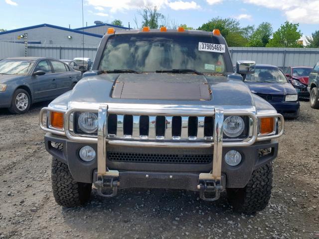 5GTDN136168171495 - 2006 HUMMER H3 GRAY photo 9