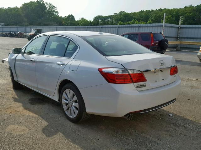 1HGCR3F87FA032143 - 2015 HONDA ACCORD EXL WHITE photo 3