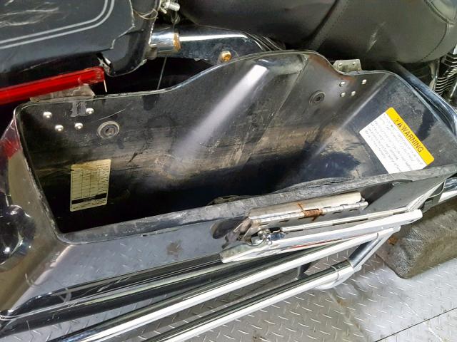 1HD1FCW116Y710313 - 2006 HARLEY-DAVIDSON FLHTCUI BLACK photo 14
