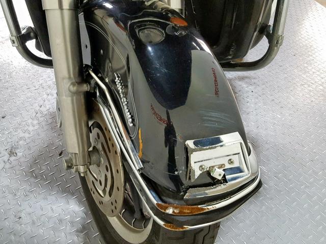 1HD1FCW116Y710313 - 2006 HARLEY-DAVIDSON FLHTCUI BLACK photo 18