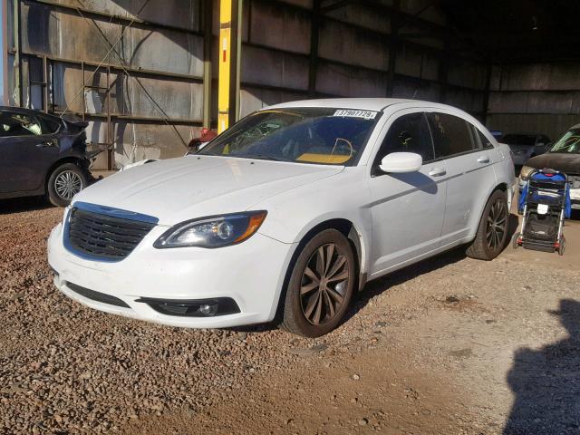 1C3CCBBB6DN611808 - 2013 CHRYSLER 200 TOURIN WHITE photo 2