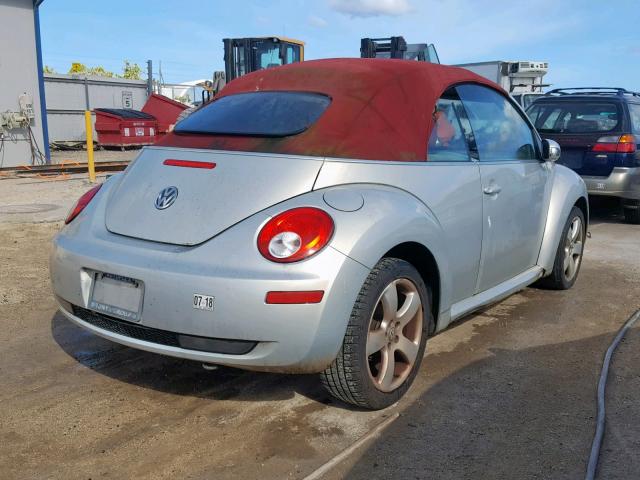 3VWSF31Y29M409380 - 2009 VOLKSWAGEN NEW BEETLE ვერცხლისფერი ფოტო 4
