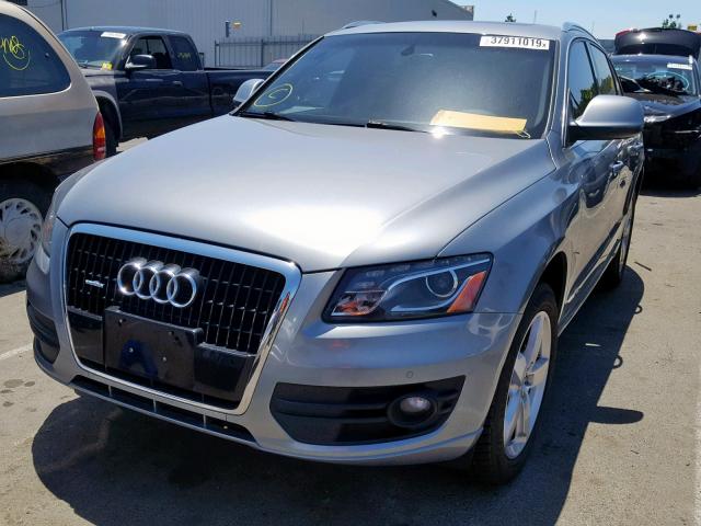 WA1VKAFP4AA079818 - 2010 AUDI Q5 PRESTIG GRAY photo 2