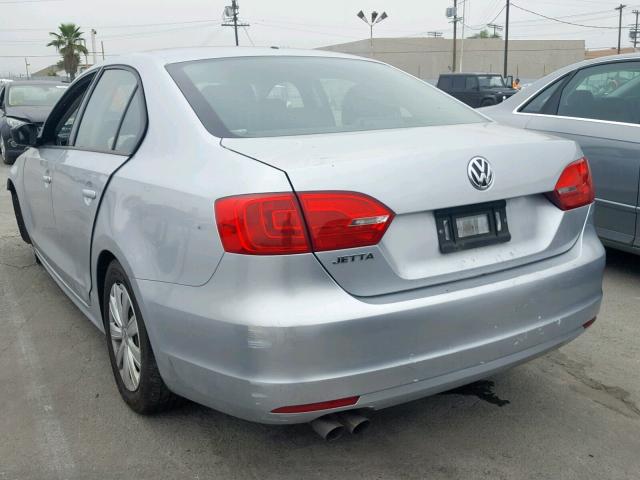 3VW2K7AJ8EM313480 - 2014 VOLKSWAGEN JETTA BASE SILVER photo 3