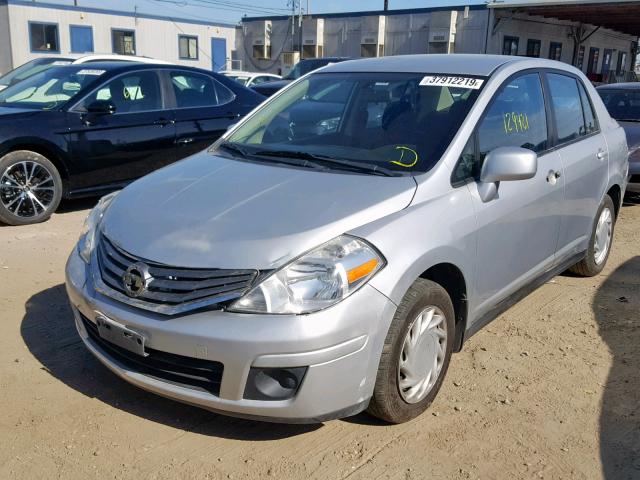 3N1BC11E69L390993 - 2009 NISSAN VERSA S SILVER photo 2