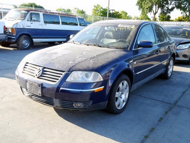 WVWRH63B93P096836 - 2003 VOLKSWAGEN PASSAT GLX BLUE photo 2