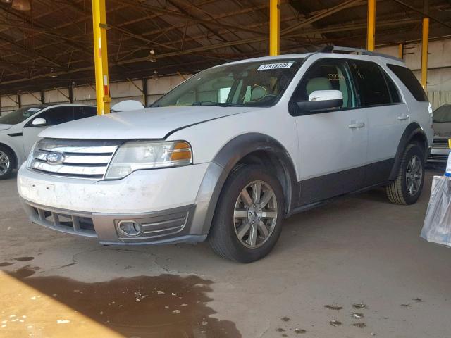 1FMDK02WX8GA24396 - 2008 FORD TAURUS X S WHITE photo 2