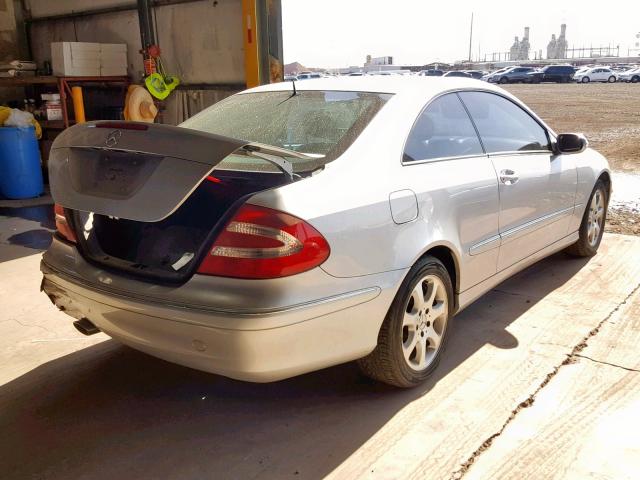 WDBTJ65J24F073614 - 2004 MERCEDES-BENZ CLK 320C SILVER photo 4