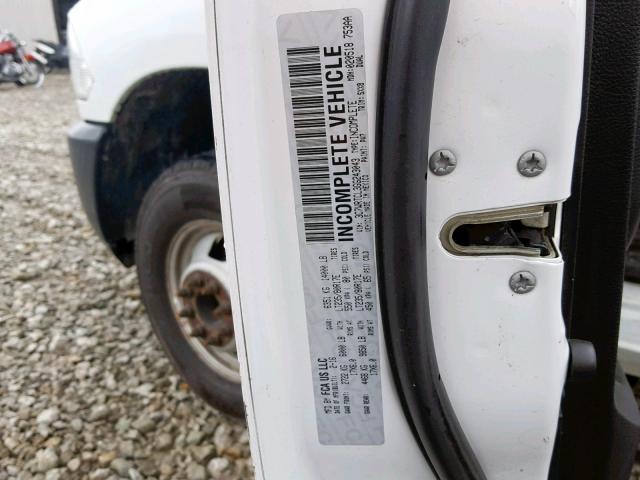 3C7WRTCL3GG243043 - 2016 RAM 3500 WHITE photo 10