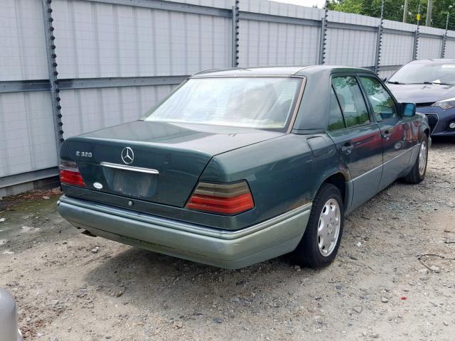 WDBEA32E4RC148224 - 1994 MERCEDES-BENZ E 320 GREEN photo 4