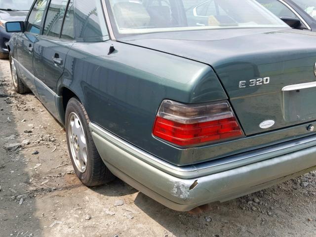 WDBEA32E4RC148224 - 1994 MERCEDES-BENZ E 320 GREEN photo 9