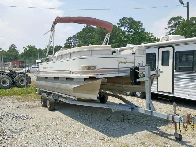 DVN37855T304 - 2004 PLAY BOAT BEIGE photo 1