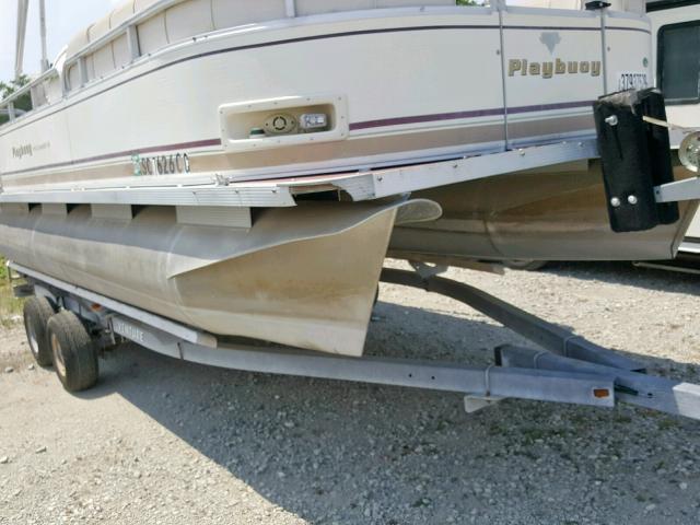 DVN37855T304 - 2004 PLAY BOAT BEIGE photo 9