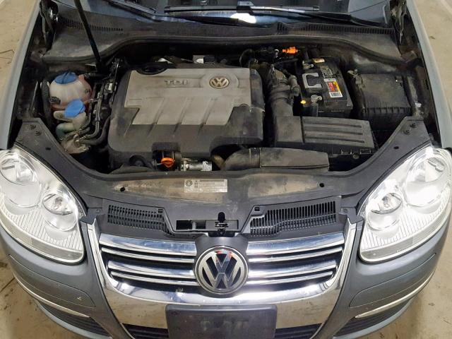 3VWRL7AJ2AM068679 - 2010 VOLKSWAGEN JETTA TDI GRAY photo 7