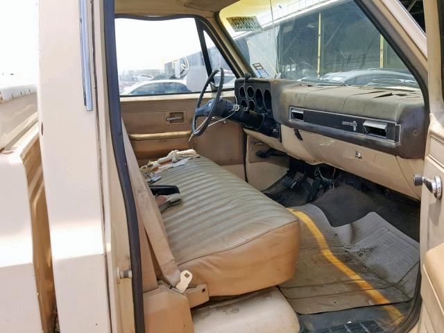 1GCGC24M5FS112059 - 1985 CHEVROLET C20 TAN photo 5