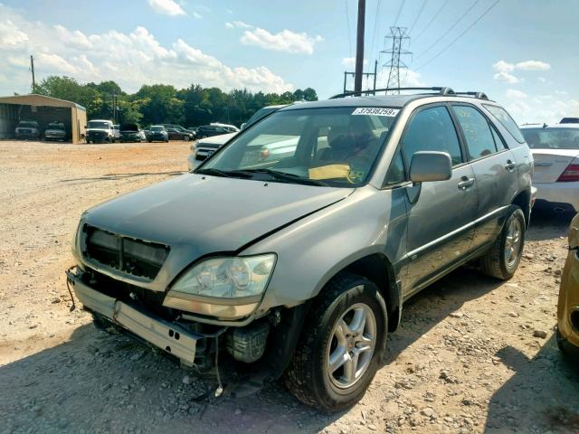 JTJGF10U030154392 - 2003 LEXUS RX 300 GRAY photo 2