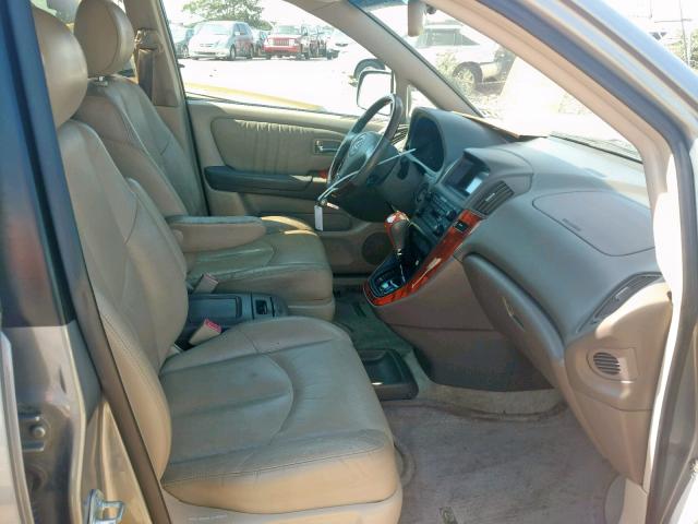 JTJGF10U030154392 - 2003 LEXUS RX 300 GRAY photo 5