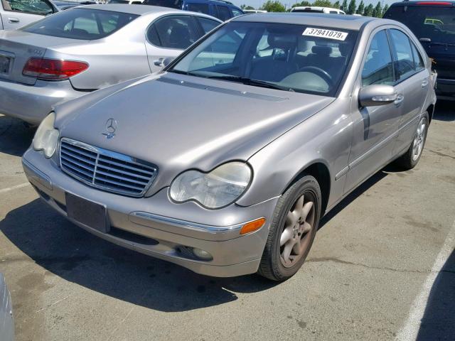 WDBRF64J03F370179 - 2003 MERCEDES-BENZ C 320 GRAY photo 2