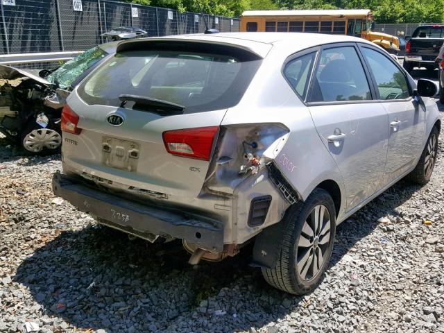 KNAFU5A21D5692982 - 2013 KIA FORTE EX SILVER photo 4