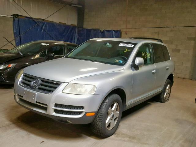 WVGZG77L45D020453 - 2005 VOLKSWAGEN TOUAREG 3. SILVER photo 2