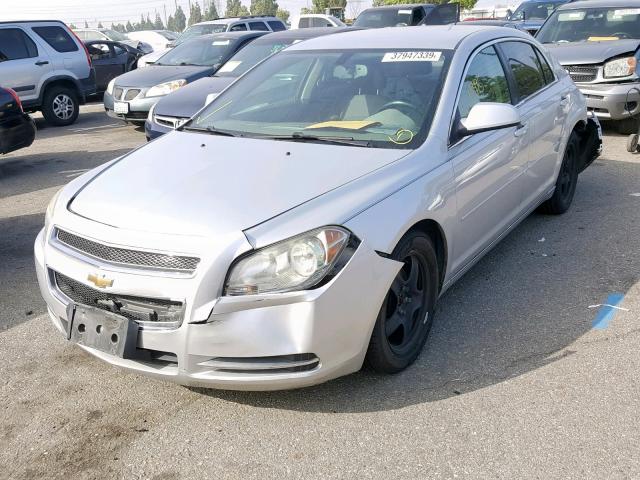 1G1ZC5EB8AF229720 - 2010 CHEVROLET MALIBU 1LT SILVER photo 2