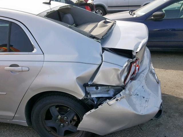 1G1ZC5EB8AF229720 - 2010 CHEVROLET MALIBU 1LT SILVER photo 9