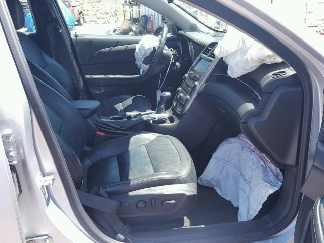 1G11E5SA5GF104086 - 2016 CHEVROLET MALIBU LIM 银色 照片 5