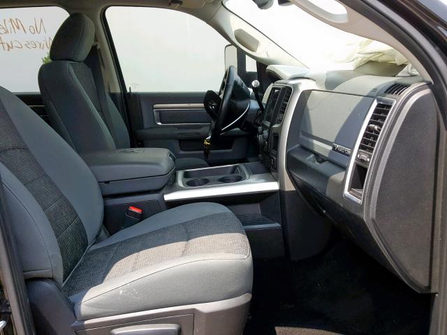 3C6UR5DL3GG118257 - 2016 RAM 2500 SLT 黑色 照片 5