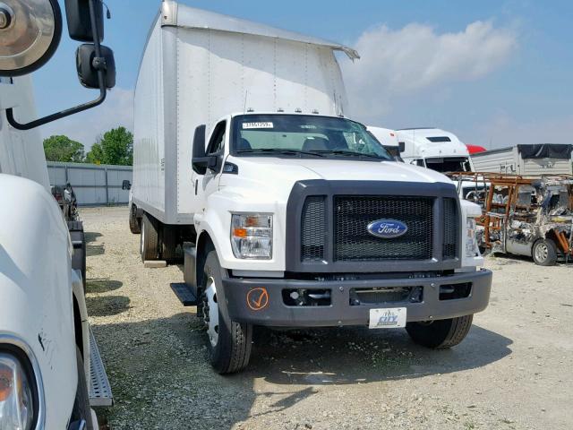 1FDNF6DC3JDF05841 - 2018 FORD F650 SUPER WHITE photo 1