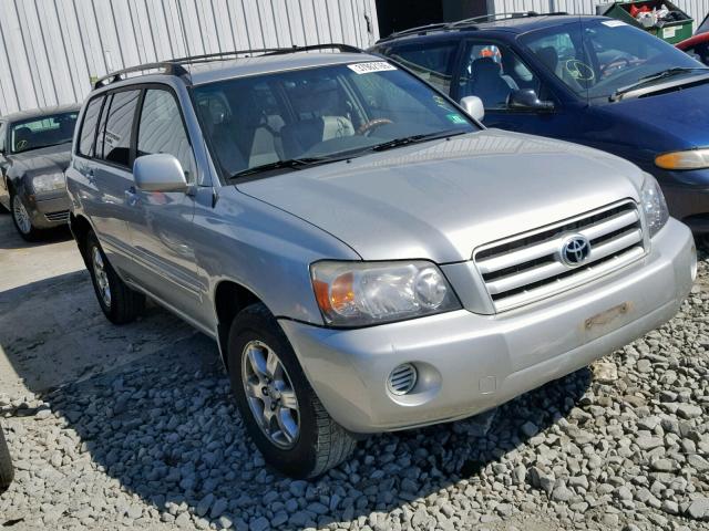 JTEDP21A950088646 - 2005 TOYOTA HIGHLANDER SILVER photo 1