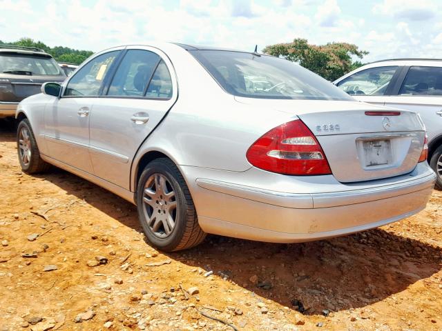 WDBUF65J63A369074 - 2003 MERCEDES-BENZ E 320 SILVER photo 3