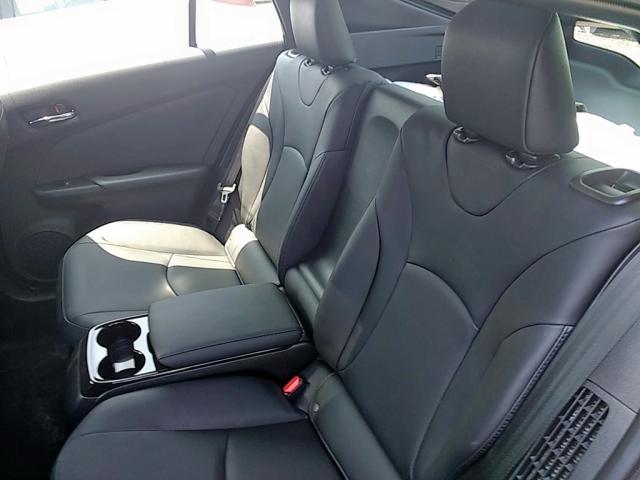 JTDKARFP1J3086322 - 2018 TOYOTA PRIUS PRIM 灰色 照片 6