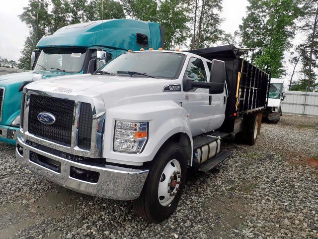 1FDPW6DEXJDF04213 - 2018 FORD F650 SUPER WHITE photo 2