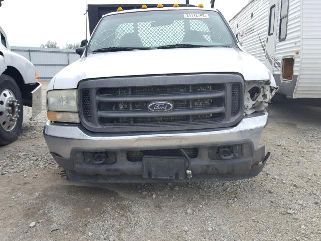 1FDAF56F73EA65670 - 2003 FORD F550 SUPER WHITE photo 9