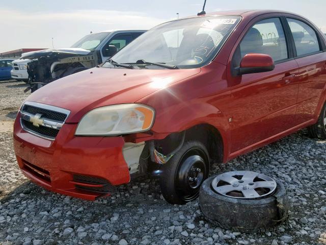 KL1TD56E59B314060 - 2009 CHEVROLET AVEO LS RED photo 9