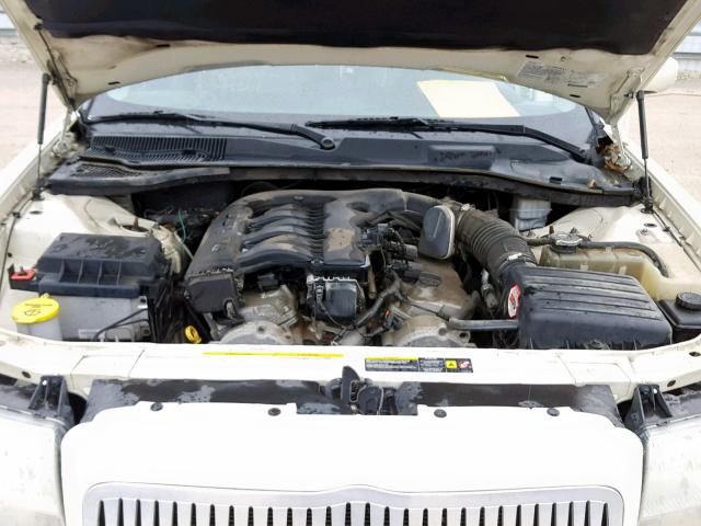 2C3AA53G45H136940 - 2005 CHRYSLER 300 TOURIN CREAM photo 7