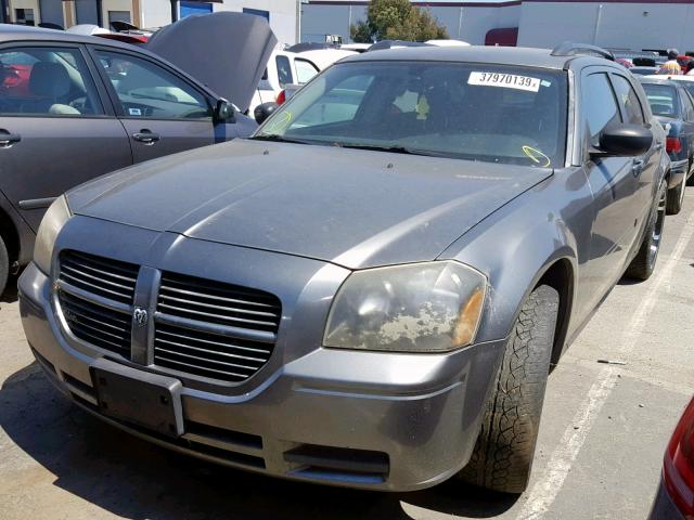 2D4FV48T45H546937 - 2005 DODGE MAGNUM SE GRAY photo 2