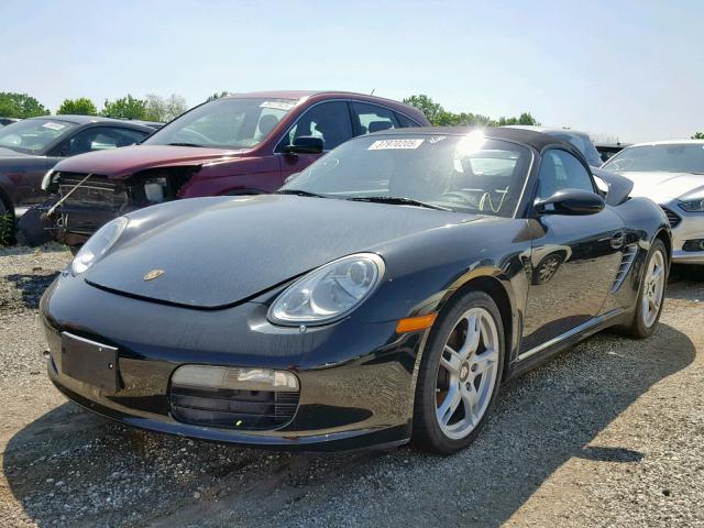 WP0CA29867U710649 - 2007 PORSCHE BOXSTER BLACK photo 2