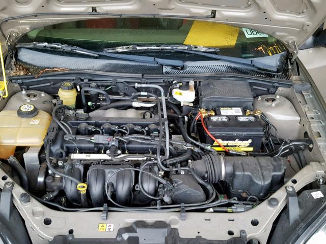 1FAFP34NX5W306985 - 2005 FORD FOCUS ZX4 BEIGE photo 7