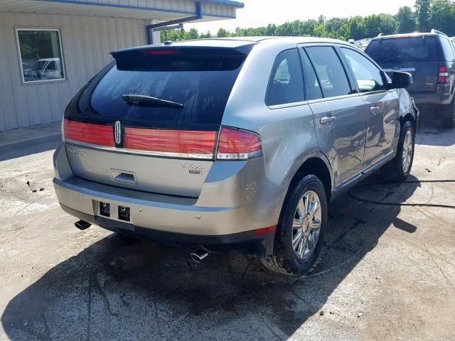 2LMDU88C28BJ40306 - 2008 LINCOLN MKX SILVER photo 4