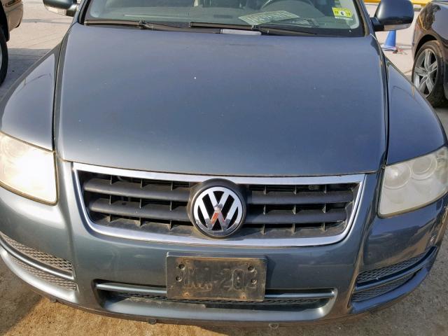 WVGBC77L44D070085 - 2004 VOLKSWAGEN TOUAREG 3. GRAY photo 7