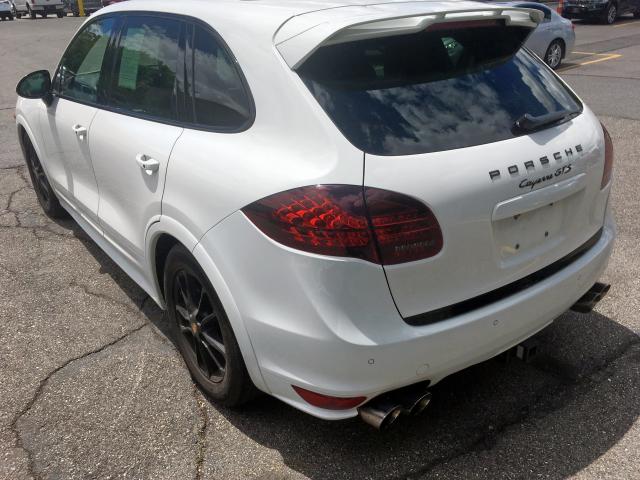 WP1AD2A24ELA74305 - 2014 PORSCHE CAYENNE GT WHITE photo 4