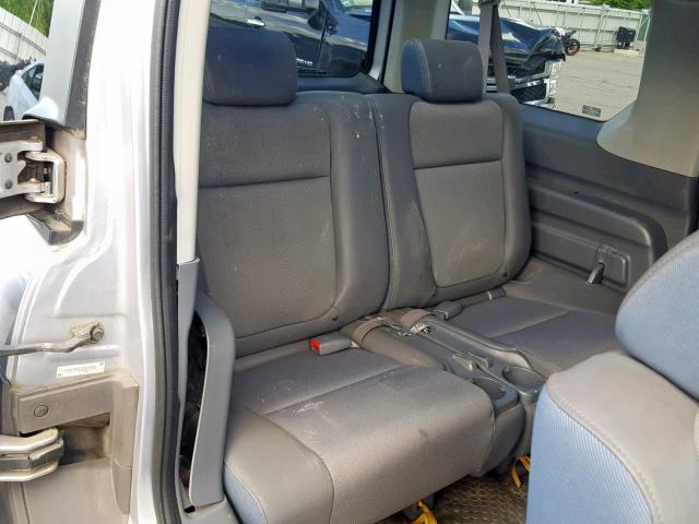 5J6YH28513L004689 - 2003 HONDA ELEMENT EX SILVER photo 6