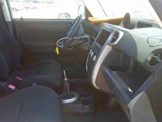 JTLKT334054020494 - 2005 TOYOTA SCION XB 白色 照片 5