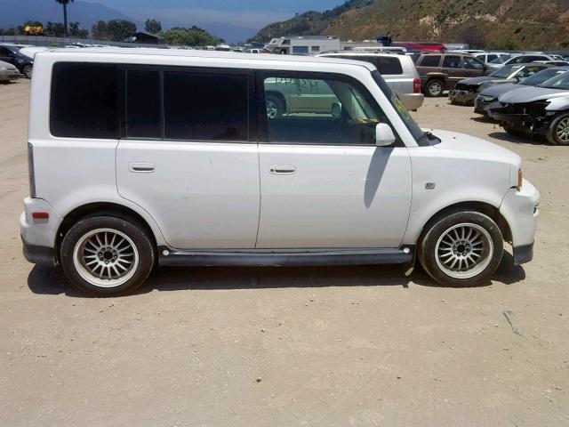 JTLKT334054020494 - 2005 TOYOTA SCION XB 白色 照片 9