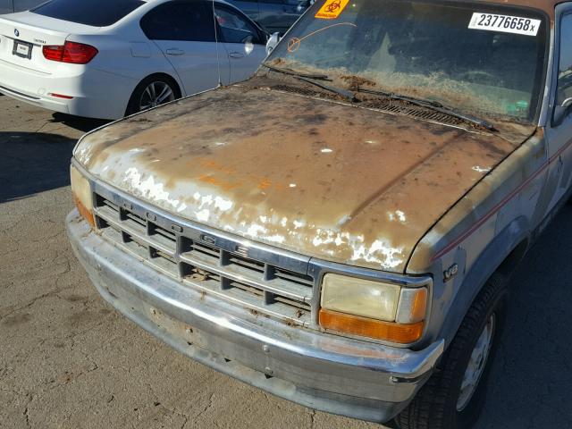 1B7GG23Y1RS632496 - 1994 DODGE DAKOTA GRAY photo 9